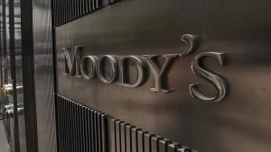 Türk Bankalarına Moody’s dopingi! Görünüm negatiften durağana!