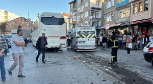 Kütahya’da freni boşalan otobüs dehşet saçtı: 3 yaralı!