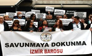 İzmir Barosu, Şiddet Protestosunda!