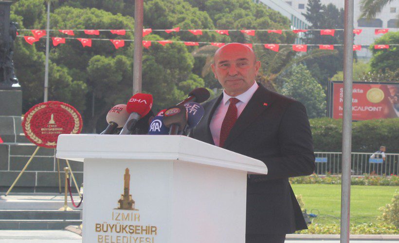 BAĞIMSIZLIĞIN MİLADI  Cumhuriyet Meydanı’nda