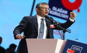 CHP’nin yeni Genel Başkanı Özel’den ilk açıklama!