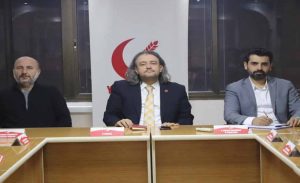 İzmir’de Yeniden Refah Partisi belediye başkan adaylarını belirliyor