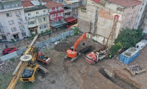 Konak Belediyesi’nin yeni hizmet binası inşaatı başladı