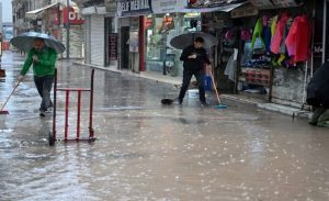 Meteoroloji’den ‘sağanak’ uyarısı: İzmirliler dikkat!