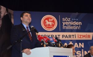 DP İzmir İl Başkanı Demirbaş güven tazeledi