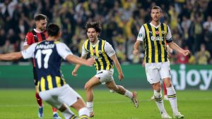 FENERBAHÇE LİDER OLARAK TURLADI