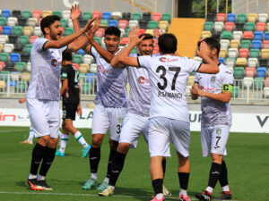 BORNOVA 1877 PLAY OFF YOLUNDA