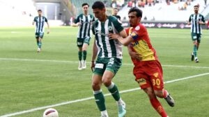 Göztepe, Giresunspor’u farklı yendi, Süper Lig için geri sayıma geçti.