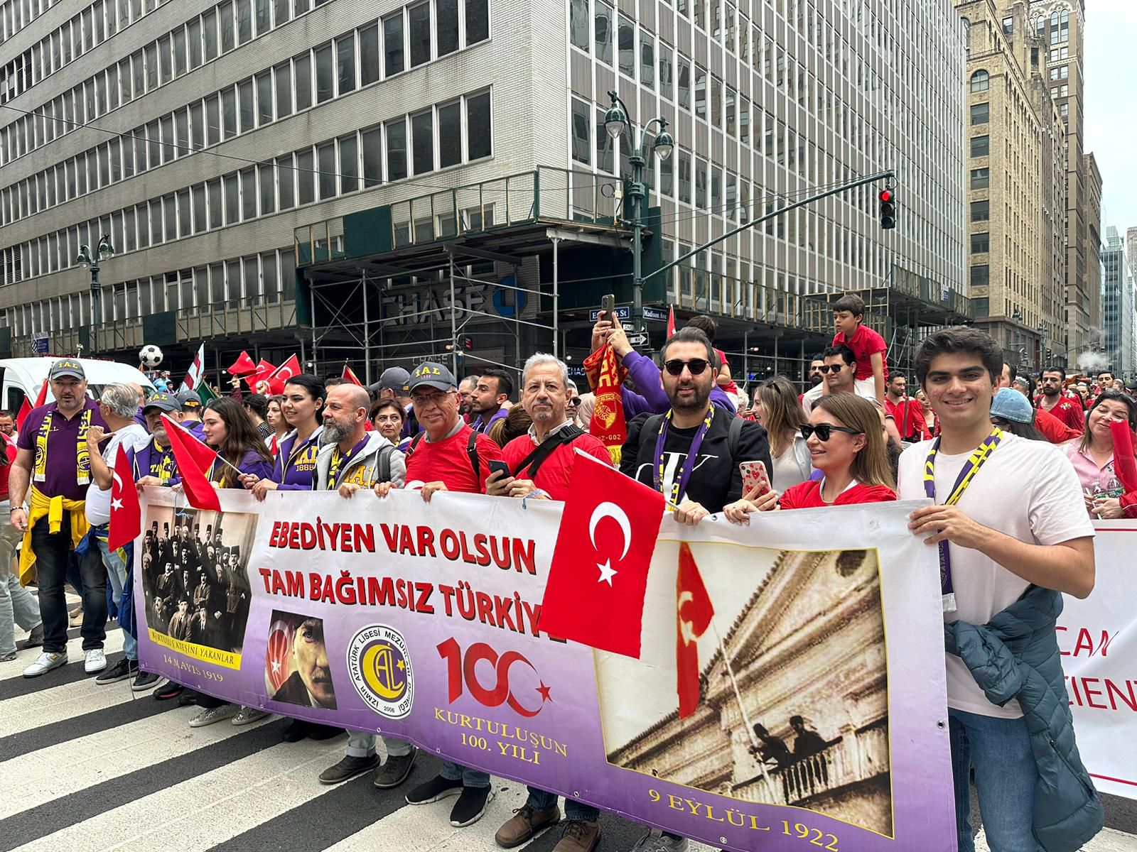 İzmir Atatürk Lisesi Mezunlar