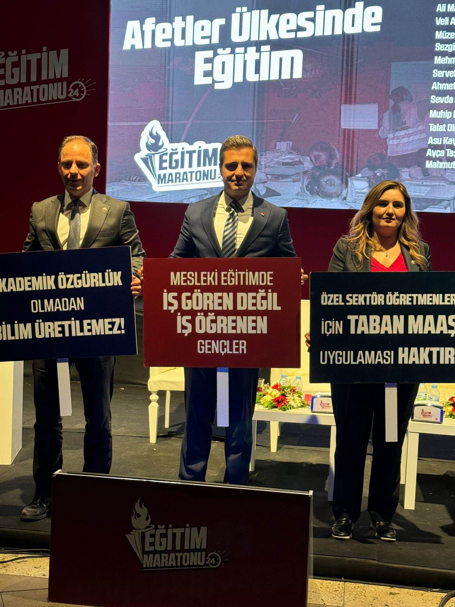 CHP PARTİ SÖZCÜSÜ DENİZ YÜCEL, 6 ŞUBAT DEPREMİNİN YAŞANDIĞI DAKİKALARDA KONUŞTU