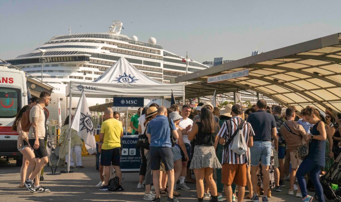 İzmir Büyükşehir Belediyesi, kentin