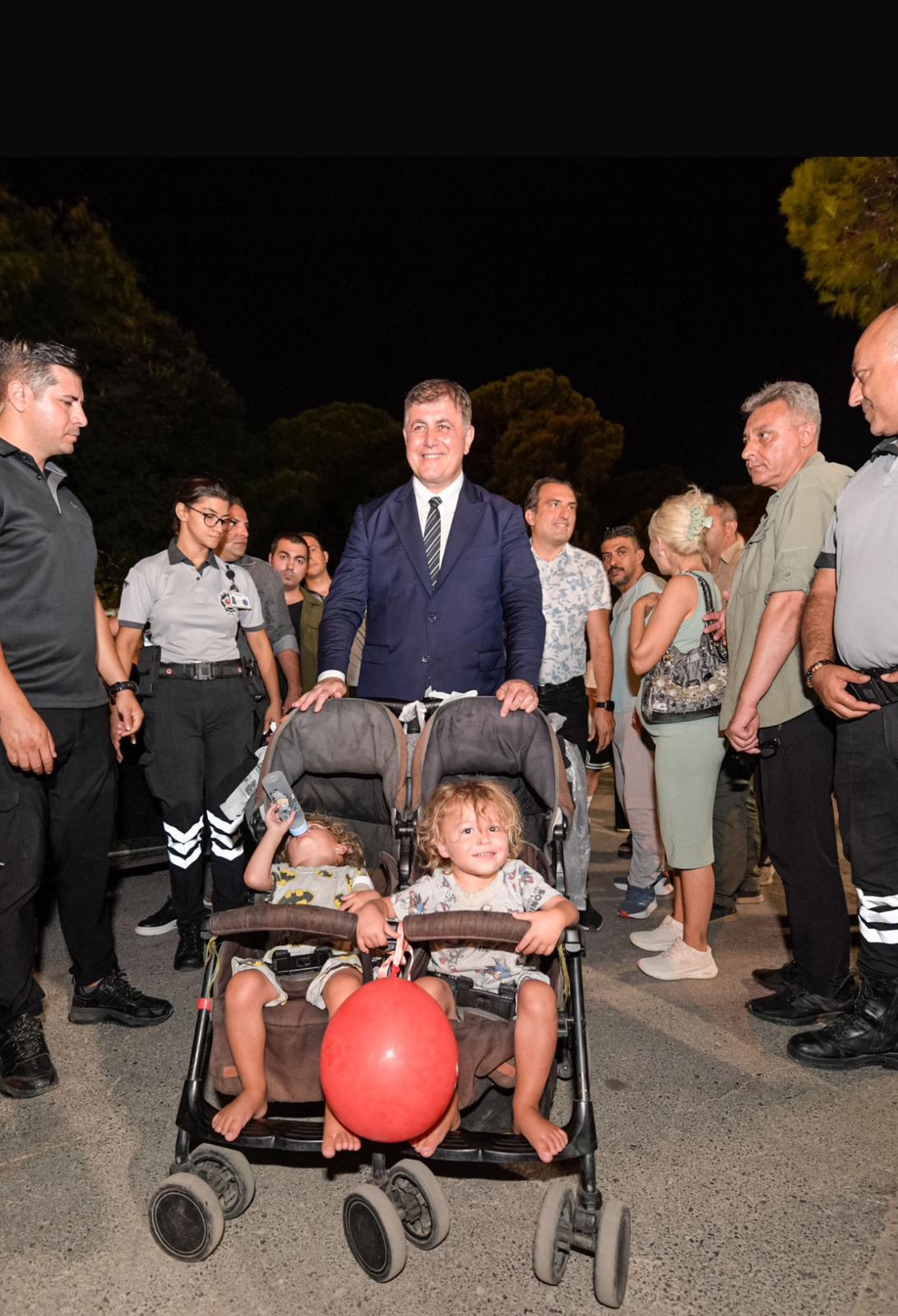 “İzmir’in daha mutlu bir kent olması için üzerimize düşeni yapacağız”