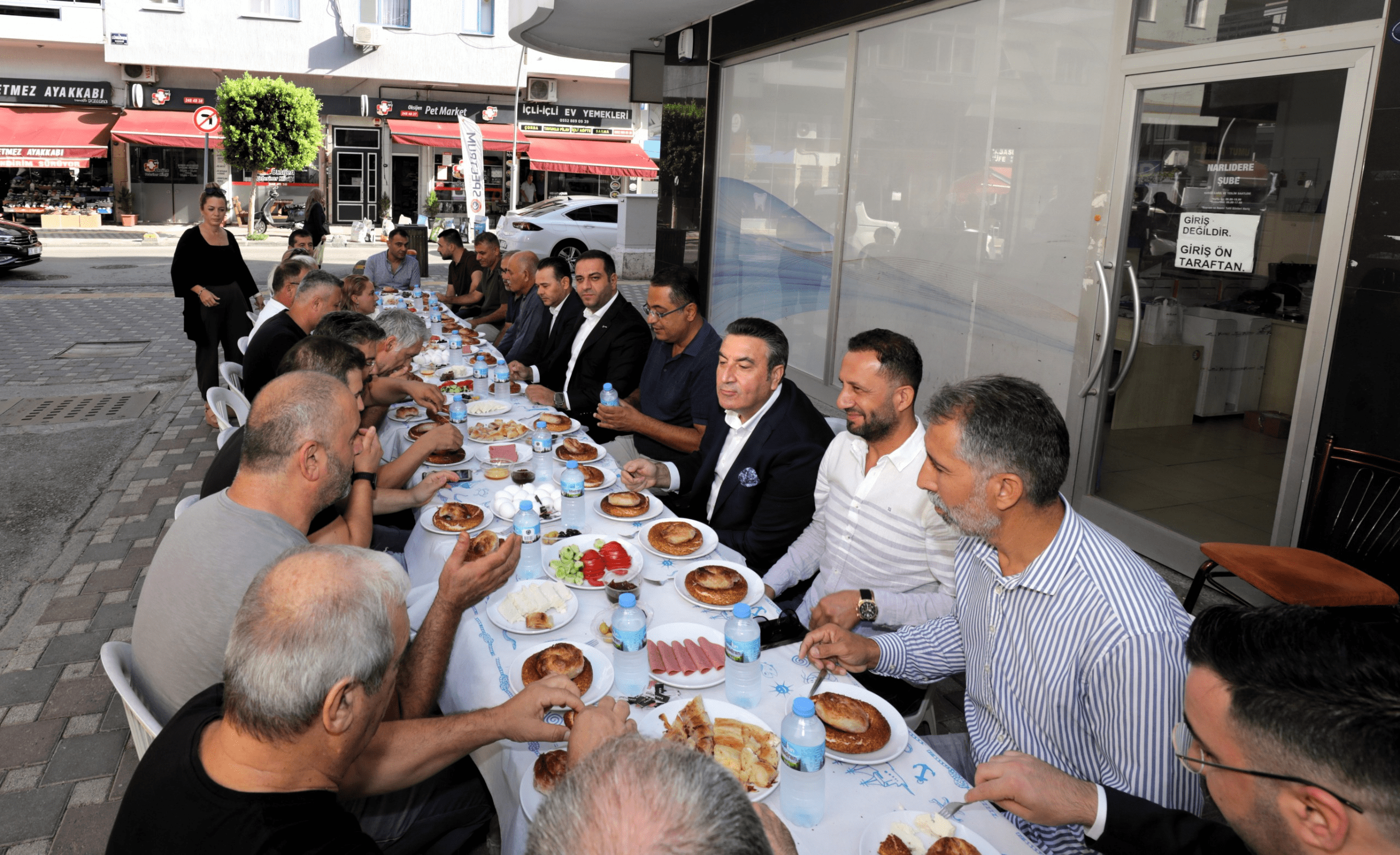 BAŞKAN UZUN’DAN SAHA MESAİSİ!