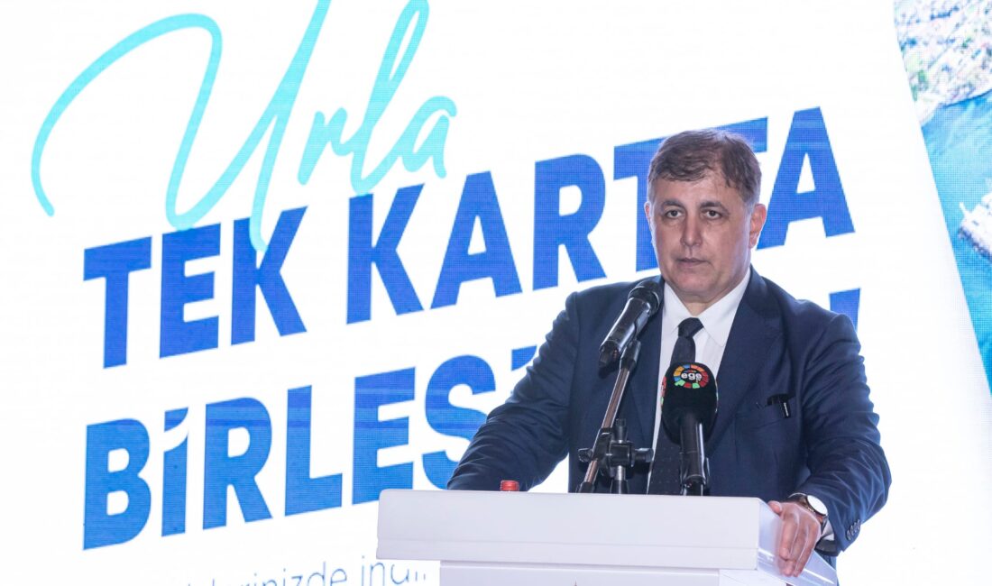 İzmir Büyükşehir Belediye Başkanı