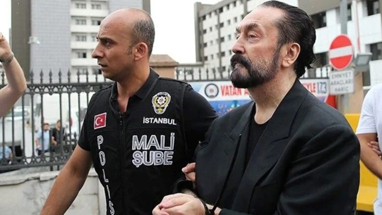 Adnan Oktar’ın En az