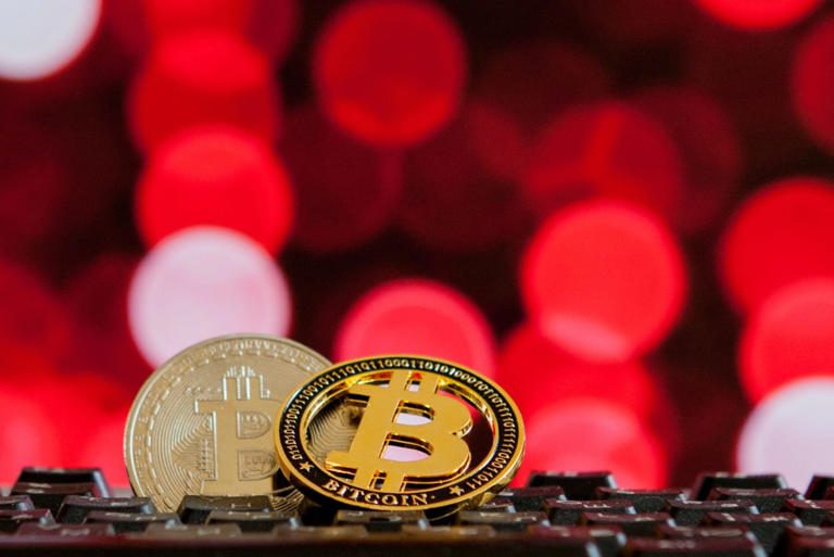 Bitcoin 63.000 Dolar Destek Seviyesini Aştı