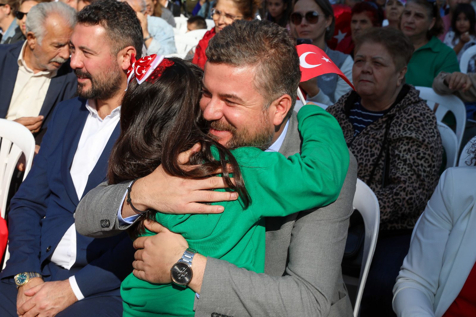 Bucalı minikler Cumhuriyet’in 101. yılını coşkuyla kutladı