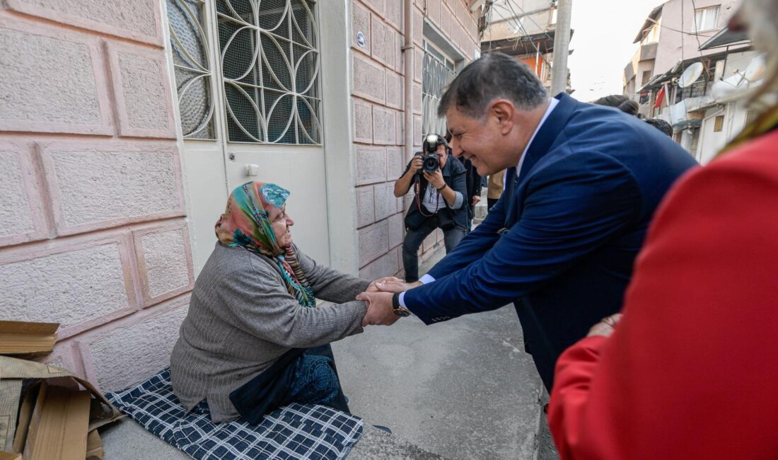 İzmir Büyükşehir Belediye Başkanı