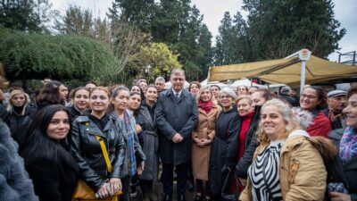 Türkiye Cumhuriyetinin kurucusu Ulu Önder Gazi Mustafa Kemal Atatürk’ün İzmir’e