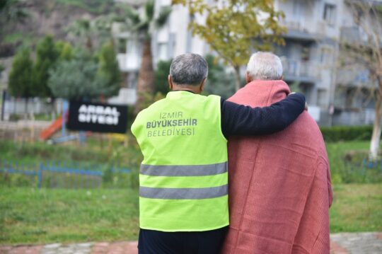 İzmir Büyükşehir Belediyesi, Müyesser Turfan Geçici Konuk Evi ile 65