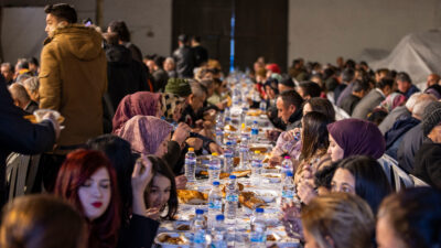 İzmir Büyükşehir Belediyesi, Ramazan ayında birlikteliği, bereketi, dayanışmayı büyütmek için