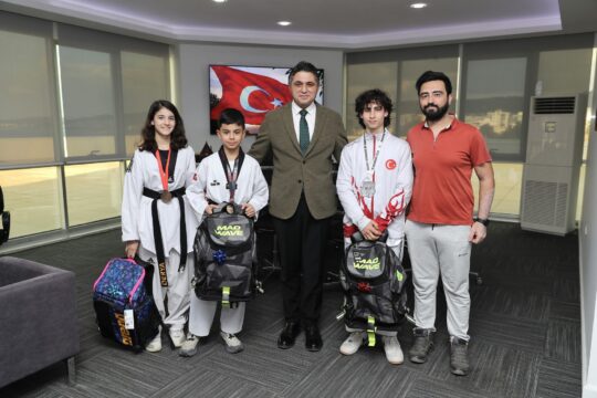 AGM Spor Kulübü çatısı altında eğitim gören Taekwondo ve Yüzme