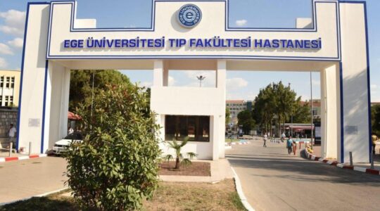 Ege Üniversitesi yıllarca Türkiye'nin en iyi eğitim kurumlarının ilk sıralarında