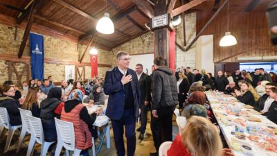 Ramazan bereketini tüm kente yayan İzmir Büyükşehir Belediyesi, ikinci iftar