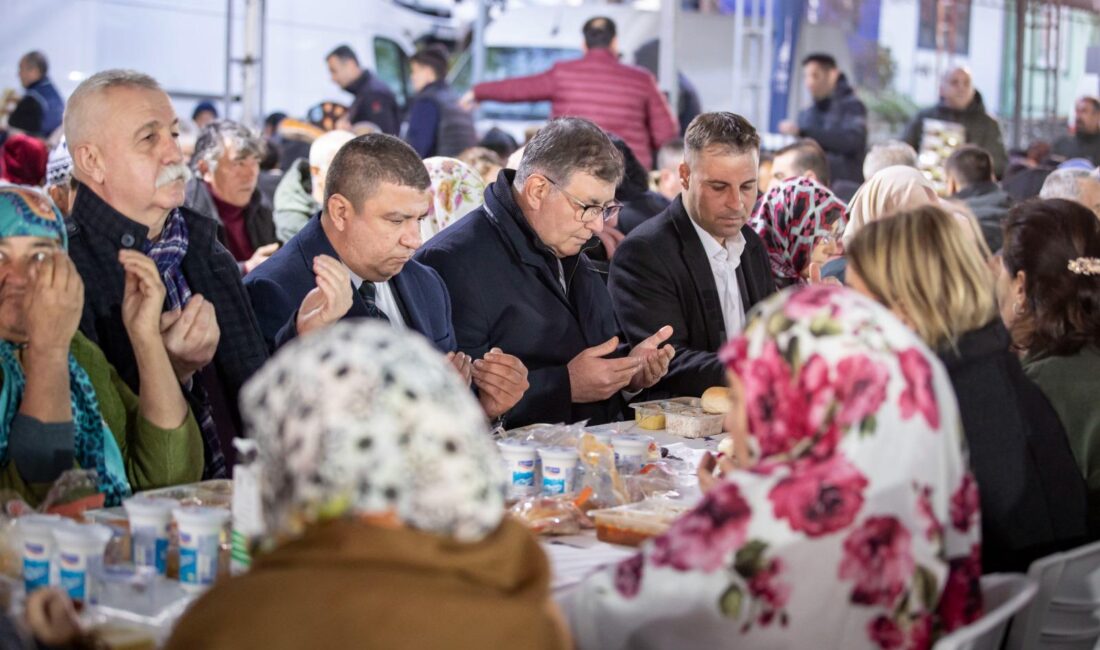 İzmir Büyükşehir Belediye Başkanı Dr. Cemil Tugay, ramazan ayının üçüncü