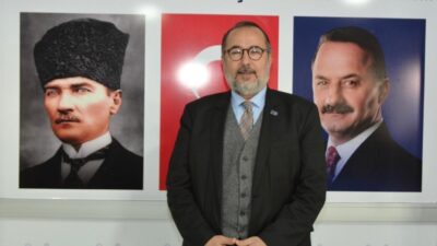 Anahtar Parti (A Parti) İzmir İl Başkanı Kadir UÇAR, 18